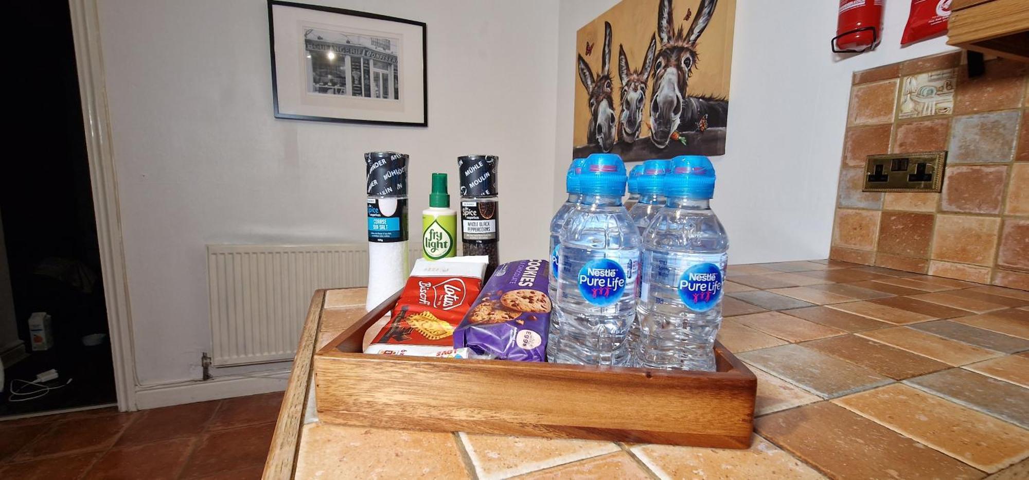 Spacious & Comfy Home- Very Close To Nec Birmingham ,Hs2 & Airport- Perfect For Contractors & Groups- Free Parking & Fast Wifi Marston Green Zewnętrze zdjęcie